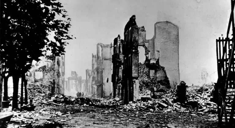 Destruição em Guernica