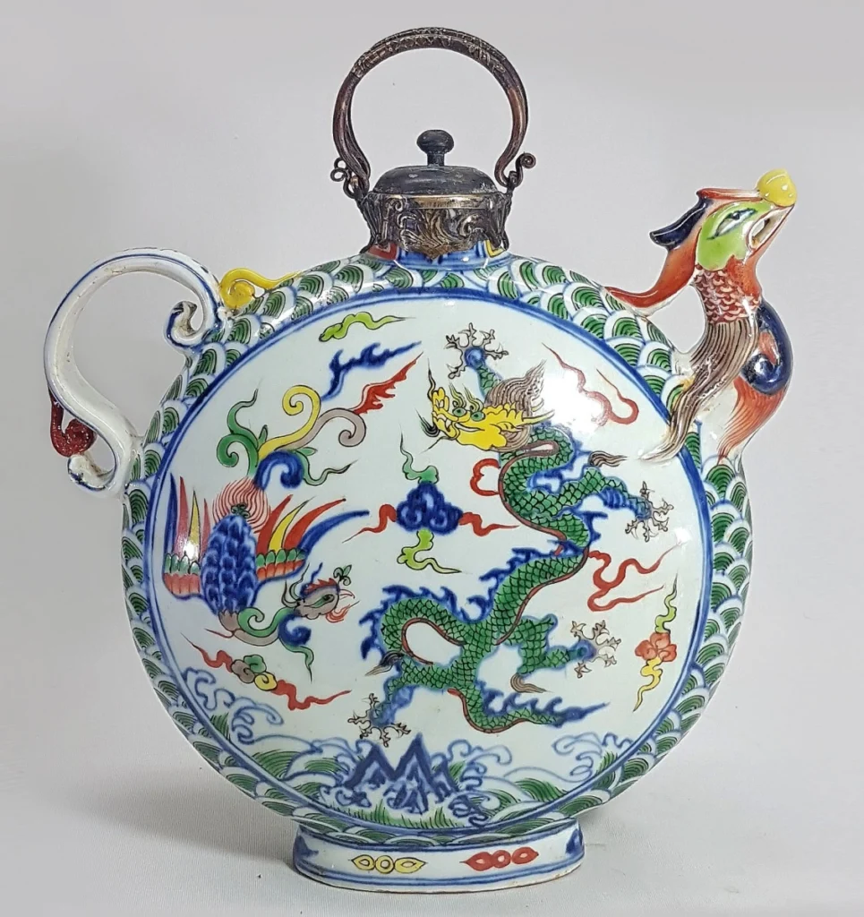 Porcelana chinesa - um marco da Dinastia Ming